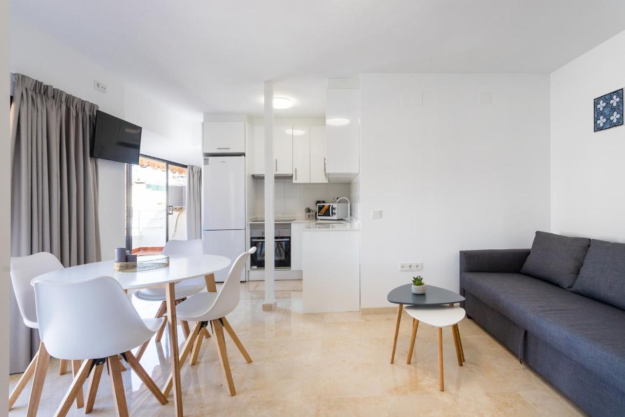 Apartamentos Aurea Pal 8 Y Gran Atenea Esperanto 5 Benidorm Exteriér fotografie