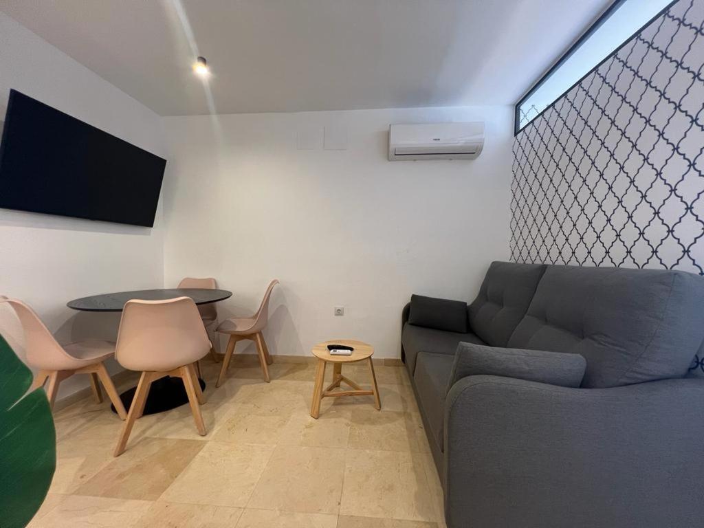 Apartamentos Aurea Pal 8 Y Gran Atenea Esperanto 5 Benidorm Exteriér fotografie